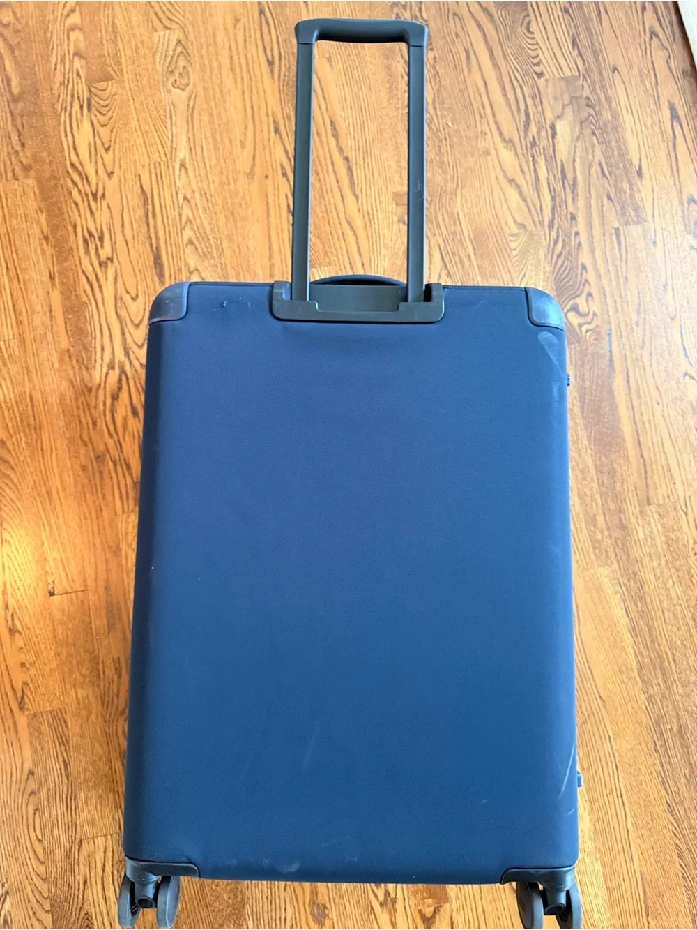 Away expandable large suitcase softside Navy Fabric 21”x26” travel vacation